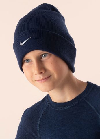 Зимняя шапка Nike